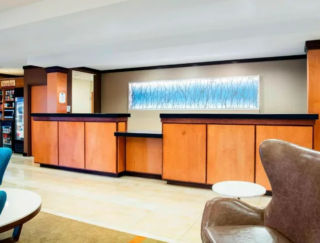 Fairfield Inn & Suites by Marriott Lakeland Plant City hotel detail image 2