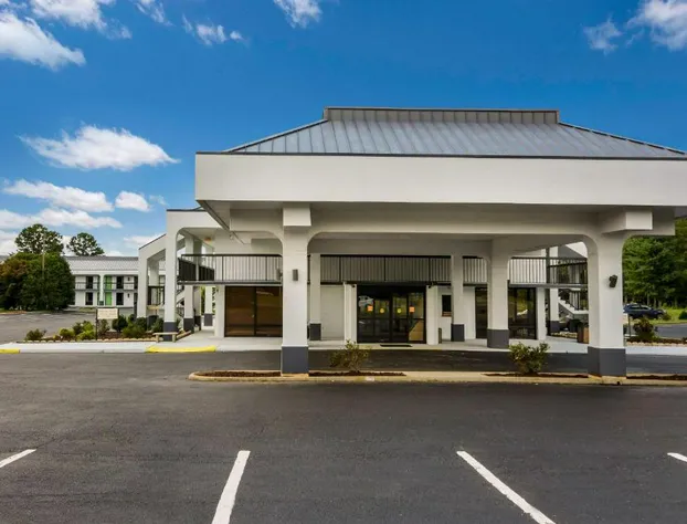 Quality Inn Emporia hotel detail image 2