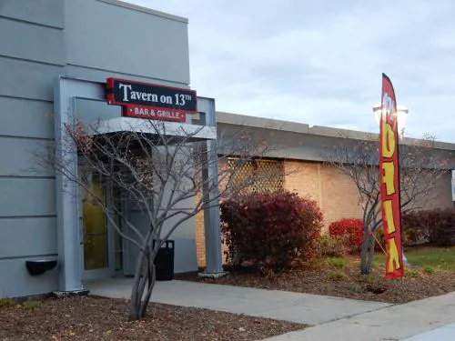 Clarion Hotel Milwaukee Airport hotel detail image 1