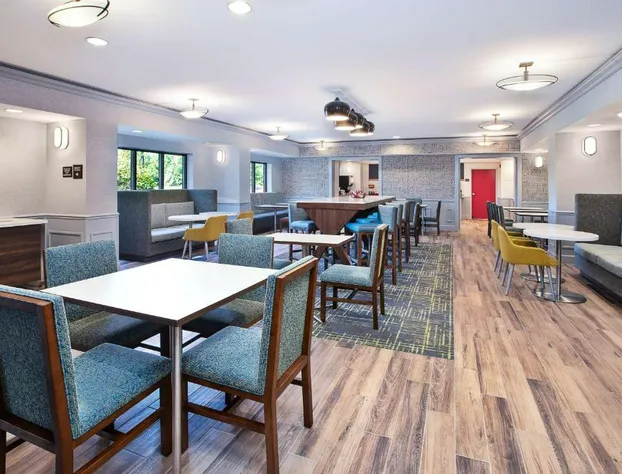 Hampton Inn Detroit/Utica-Shelby Township hotel detail image 3