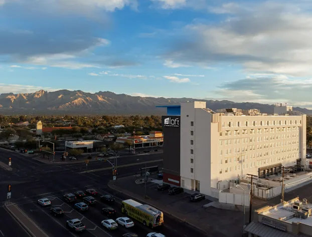Aloft Tucson University hotel detail image 2