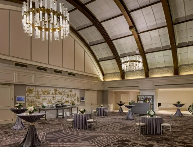 JW Marriott Chicago hotel detail image 2