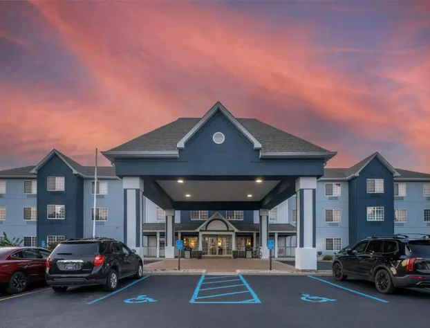 Best Western Fort Wayne Inn & Suites North hotel detail image 2