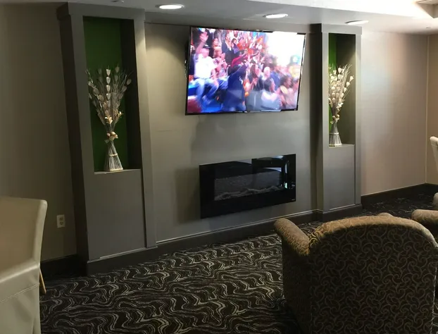 Wingate by Wyndham Little Rock hotel detail image 2