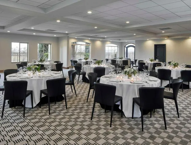 Bellasera Hotel & Suites Paso Robles, Tapestry by Hilton hotel detail image 1