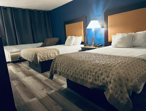 Town Inn hotel detail image 3