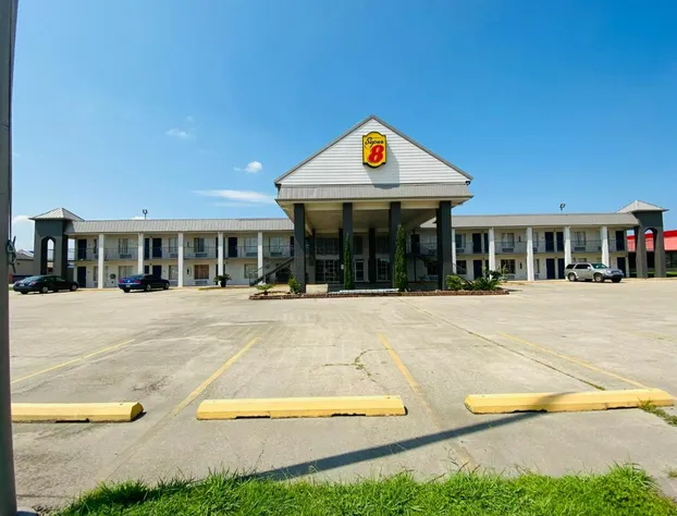 Super 8 by Wyndham New Iberia hotel detail image 1