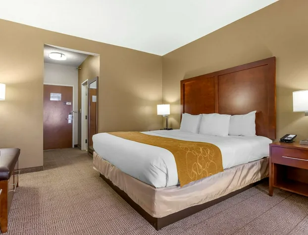 Comfort Suites Boone - University Area hotel detail image 4