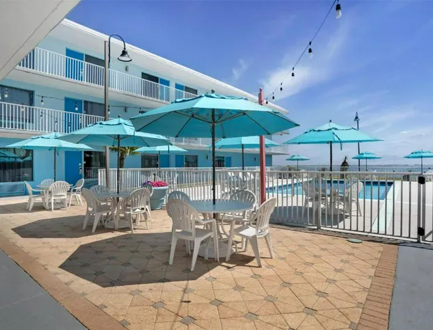 Best Western Navarre Waterfront hotel detail image 1