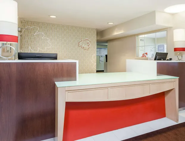 MainStay Suites Detroit Auburn Hills hotel detail image 1