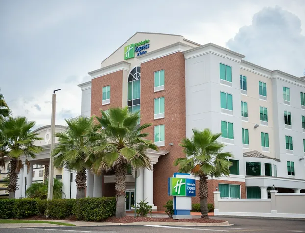 Holiday Inn Express & Suites Chaffee-Jacksonville West by IHG hotel detail image 1