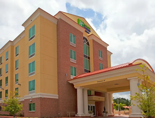 Holiday Inn Express & Suites Chaffee-Jacksonville West by IHG hotel detail image 2
