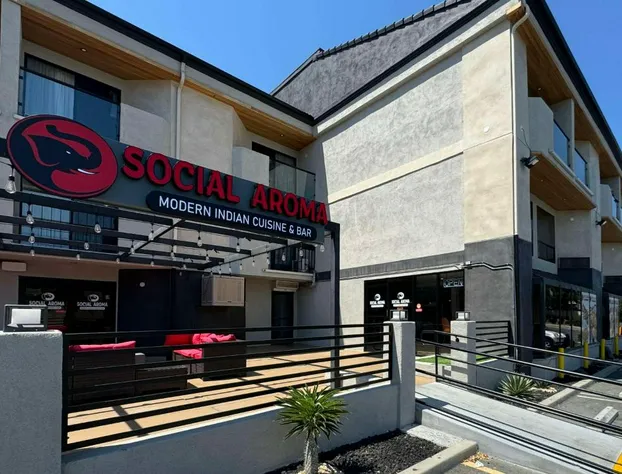 Comfort Inn & Suites Irvine Spectrum hotel detail image 3