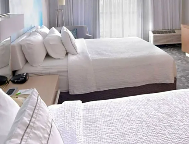 Courtyard by Marriott West Palm Beach Airport hotel detail image 4