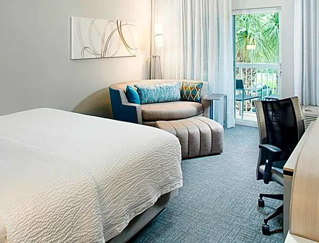 Courtyard by Marriott West Palm Beach Airport hotel detail image 4