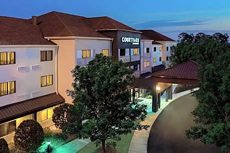 Courtyard by Marriott Tallahassee North/I-10 Capital Circle hotel hero