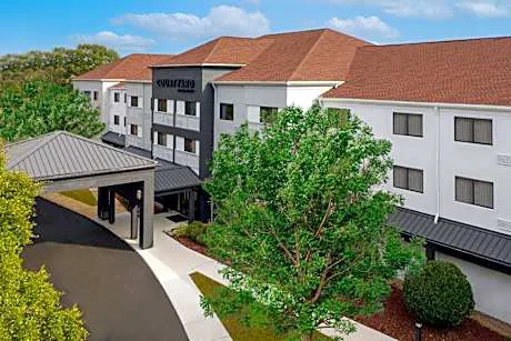 Courtyard by Marriott Tallahassee North/I-10 Capital Circle hotel detail image 2