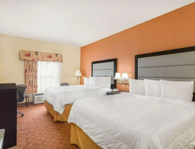 Baymont by Wyndham Fayetteville hotel detail image 3