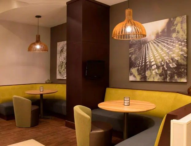 Courtyard by Marriott Boynton Beach hotel detail image 1