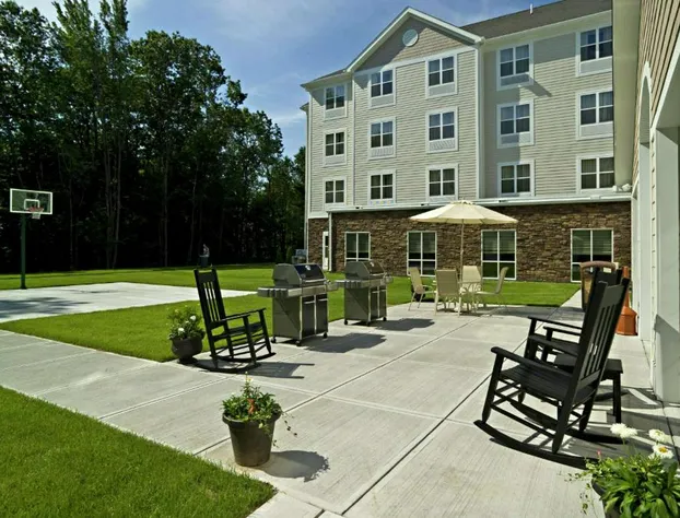 Homewood Suites by Hilton Portland hotel detail image 3