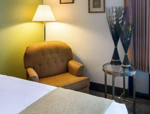 Quality Inn Shreveport Airport hotel detail image 1