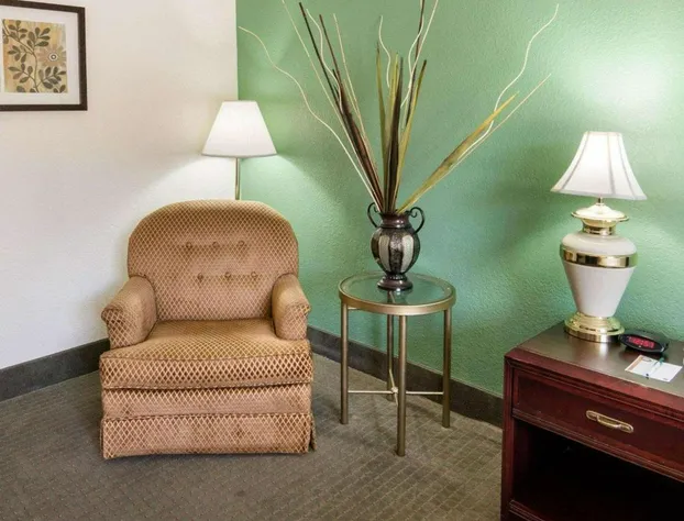 Quality Inn Shreveport Airport hotel detail image 4