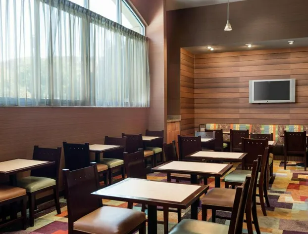 Fairfield Inn by Marriott Sacramento Cal Expo hotel detail image 4