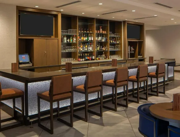 Atlanta Marriott Perimeter Center hotel detail image 3