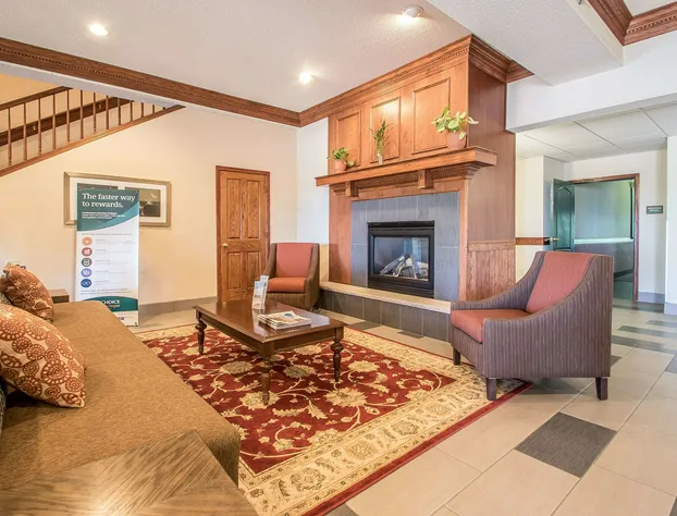 Quality Inn & Suites East Troy I-43 hotel detail image 4