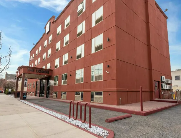 The Lodge Red Hook hotel detail image 2