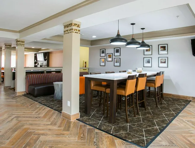 Landmark Hotel Dallas - Addison hotel detail image 4