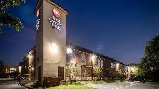 Best Western Plus Addison/Dallas Hotel hotel detail image 1