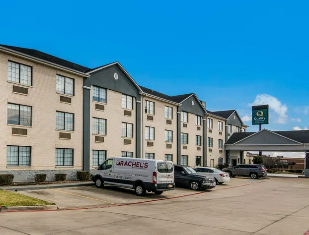 Quality Inn & Suites Fort Worth - Fossil Creek hotel detail image 2