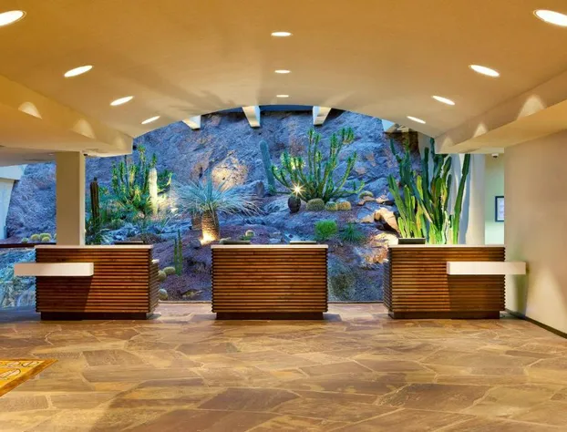 Marriott Phoenix Resort Tempe at The Buttes hotel detail image 4