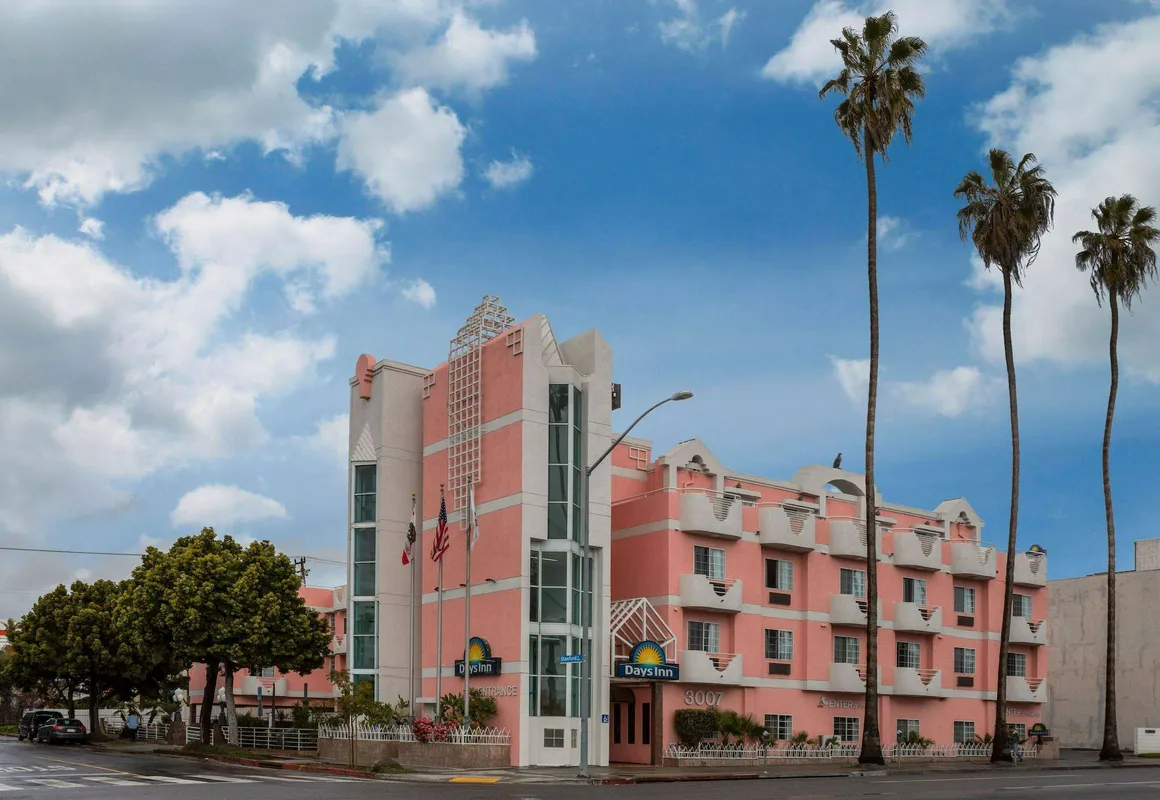 Days Inn by Wyndham Santa Monica hotel hero