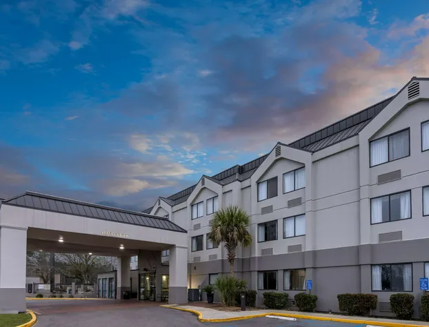 Baymont by Wyndham Saraland hotel detail image 2