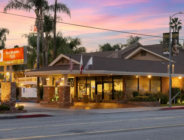 Best Western Plus Carriage Inn hotel detail image 1