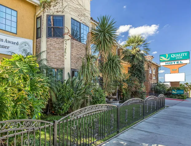 Quality Inn Hemet - San Jacinto hotel detail image 2