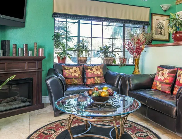 Quality Inn Hemet - San Jacinto hotel detail image 4