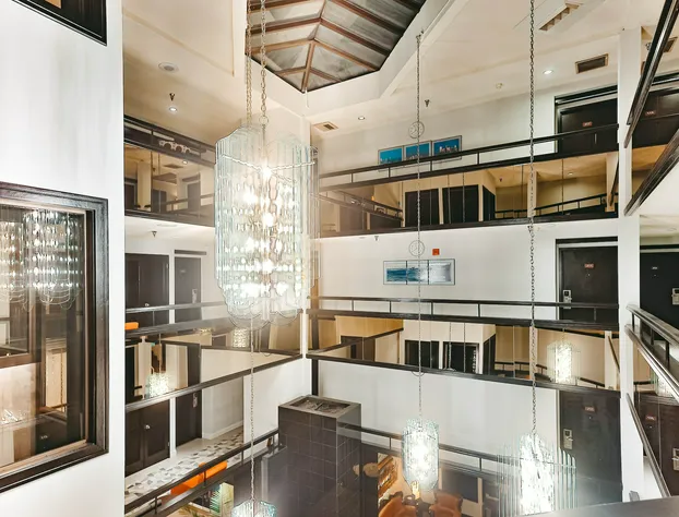 Hotel International hotel detail image 1