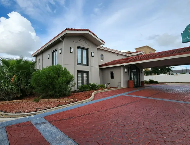 La Quinta Inn by Wyndham Clute Lake Jackson hotel detail image 2