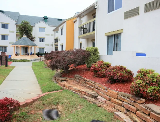 Baymont by Wyndham Norcross Atlanta hotel detail image 4