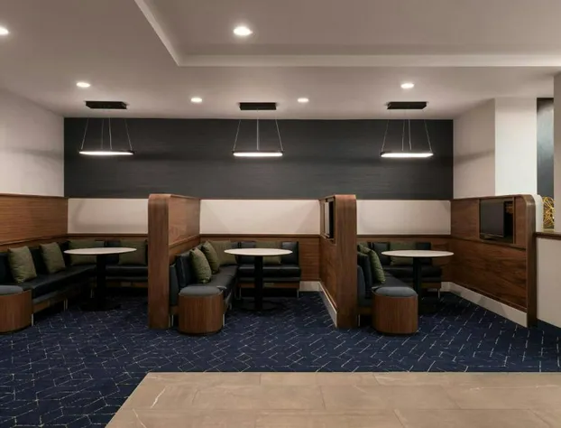 Courtyard by Marriott Cleveland Beachwood hotel detail image 3