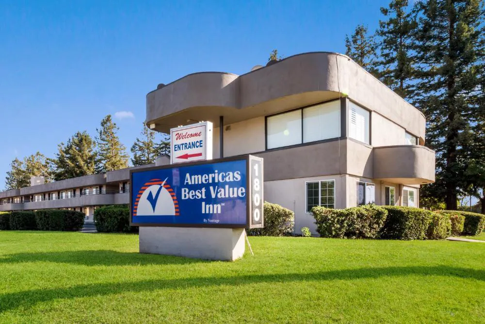 Americas Best Value Inn Santa Rosa, CA hotel hero