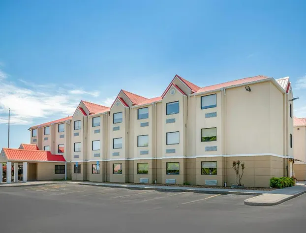 Quality Inn & Suites hotel detail image 2