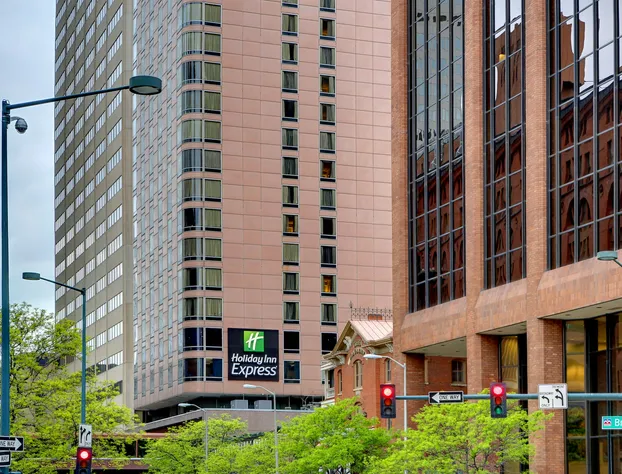 Holiday Inn Express Denver Downtown by IHG hotel detail image 1