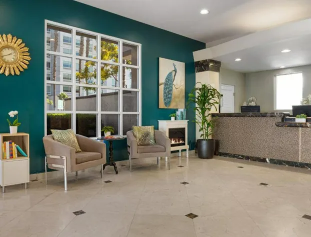 Peacock Suites hotel detail image 2