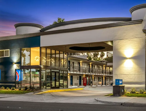 Motel 6 Anaheim, CA - Convention Center hotel detail image 3