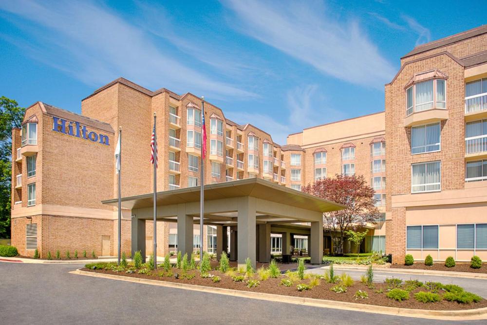 Hilton Suites Atlanta Perimeter hotel hero
