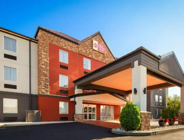 Best Western Plus New Cumberland Inn & Suites hotel detail image 1